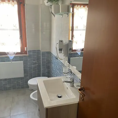 Scacciapensieri House